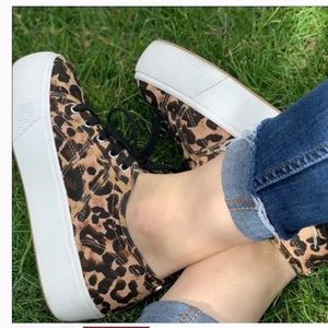 Steve Madden Emmi Platform Sneakers